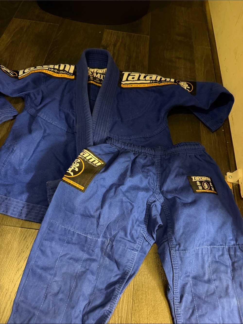 Tatami Blue Jiu-Jitsu Gi - Two-Piece Set m0000 size
